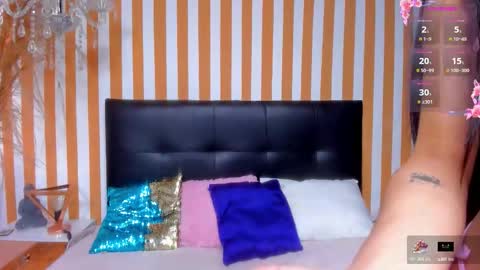 Snapshot of lunatoledo chatting on October 2, 2025, 12:45 pm Luna Toledo online show from October 2, 2025, 12:45 pm