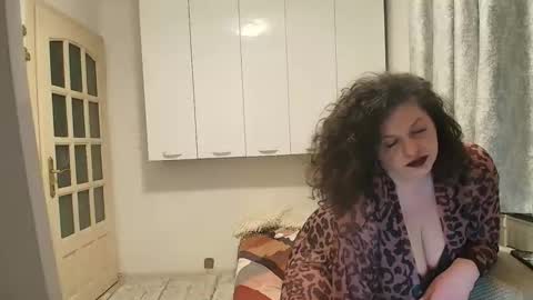 Lunavelvetxxxx online show from March 14, 2026, 10:26 pm