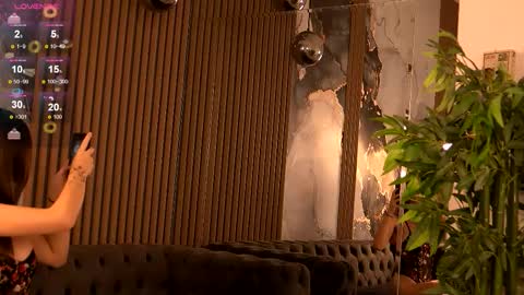 Snapshot of lunavyx chatting on October 3, 2025, 4:09 am Luna online show from October 3, 2025, 4:09 am