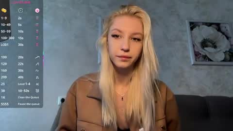 Luna online show from June 10, 2026, 1:32 pm