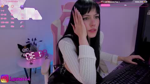   online show from March 6, 2026, 8:05 pm