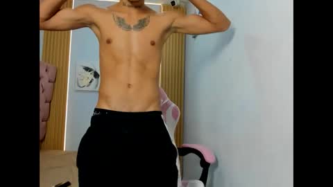 Snapshot of lunay_bigcock420 chatting on September 22, 2025, 5:31 am lunay_bigcock420 online show from September 22, 2025, 5:31 am