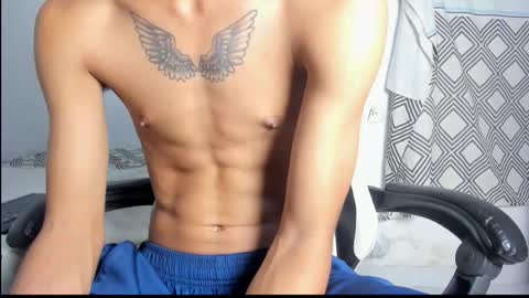 Snapshot of lunay_bigcock420 chatting on October 9, 2025, 7:50 am lunay_bigcock420 online show from October 9, 2025, 7:50 am