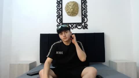 lunaydream online show from May 16, 2026, 11:20 am