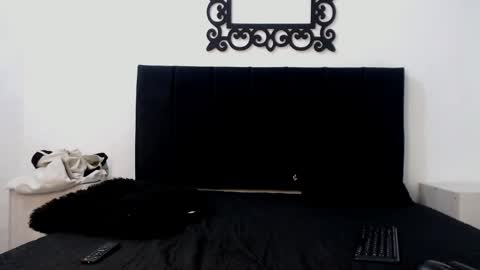 lunaydream online show from May 20, 2026, 11:22 pm