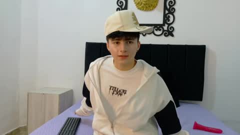 Snapshot of lunaydream chatting on June 5, 2026, 11:27 am lunaydream online show from June 5, 2026, 11:27 am