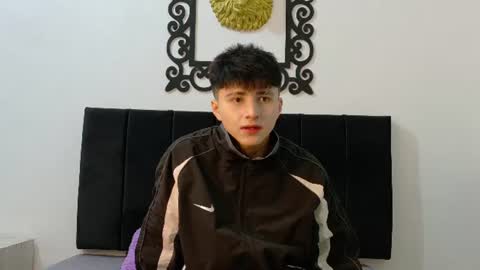 Snapshot of lunaydream chatting on July 8, 2026, 11:37 am lunaydream online show from July 8, 2026, 11:37 am
