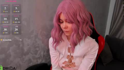 Lune FallenStar online show from July 28, 2026, 11:17 am