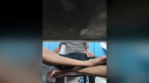 Snapshot of lunerleo chatting on April 8, 2026, 7:52 am lunerleo online show from April 8, 2026, 7:52 am