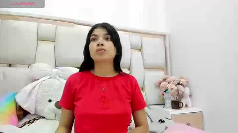 lunita57 online show from September 9, 2025, 8:19 pm