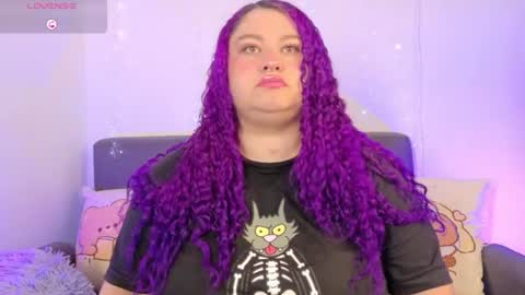 L U N I T A  online show from July 16, 2026, 2:39 am