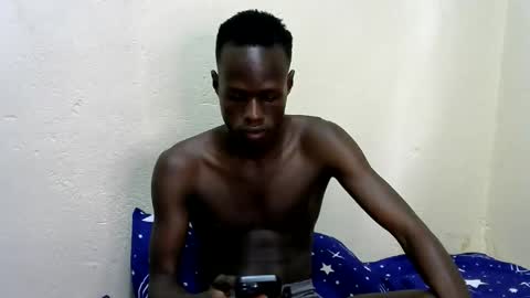 luoislove online show from June 9, 2026, 7:31 am