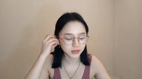 Snapshot of lupefaulker chatting on March 24, 2026, 2:11 pm Roxie online show from March 24, 2026, 2:11 pm