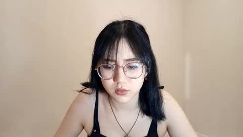 Snapshot of lupefaulker chatting on March 27, 2026, 2:06 pm Roxie online show from March 27, 2026, 2:06 pm