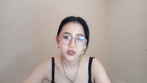 Snapshot of lupefaulker chatting on March 30, 2026, 1:01 pm Roxie online show from March 30, 2026, 1:01 pm