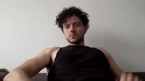 Snapshot of lupine_666 chatting on December 18, 2024, 9:25 am Lupine online show from December 18, 2024, 9:25 am