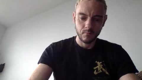 Snapshot of lupine_666 chatting on October 19, 2025, 11:11 am Lupine online show from October 19, 2025, 11:11 am