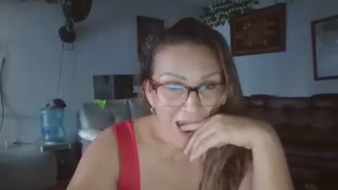 Lupita online show from November 2, 2025, 10:01 pm