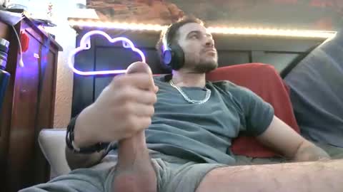 lurkus online show from January 21, 2025, 7:17 pm