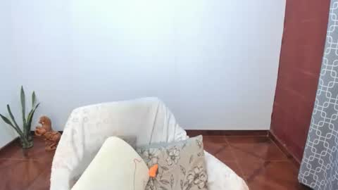 PAULINA online show from October 14, 2025, 11:27 pm