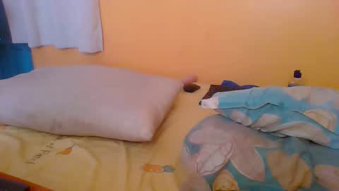 luscious online show from November 18, 2025, 7:13 am