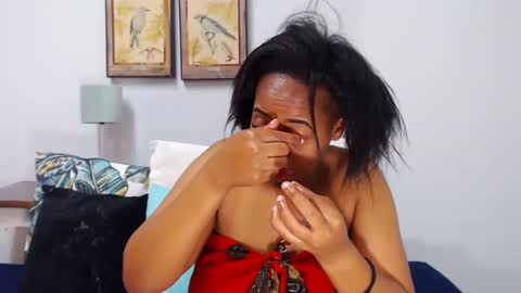 lusciousboobzz online show from November 3, 2025, 8:04 am