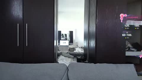 Snapshot of lusciouslipsxx chatting on March 24, 2026, 7:35 am lusciouslipsxx online show from March 24, 2026, 7:35 am