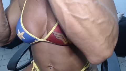 Snapshot of lusexyhot chatting on October 26, 2025, 2:17 am lusexyhot online show from October 26, 2025, 2:17 am