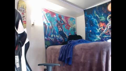 LUST online show from May 10, 2026, 8:36 pm