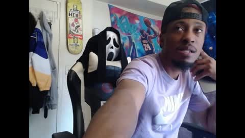 LUST online show from May 16, 2026, 7:34 pm