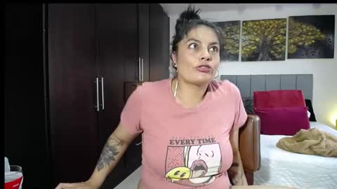 Angela 3 online show from March 20, 2026, 6:24 pm