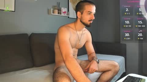 Snapshot of lustful_and_horny chatting on October 5, 2025, 5:17 am Frank online show from October 5, 2025, 5:17 am