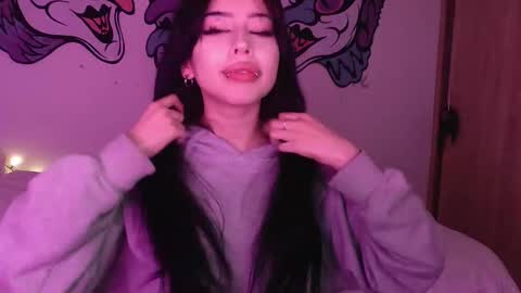 Valerie  April   online show from December 27, 2024, 7:40 am