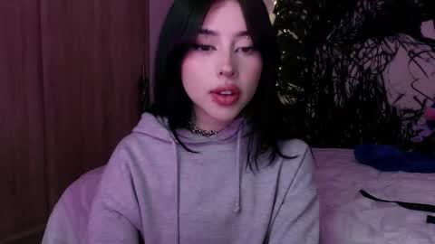 Valerie  April   online show from February 19, 2025, 12:03 am