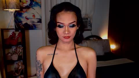 AdriannaFowks online show from March 11, 2025, 5:49 am