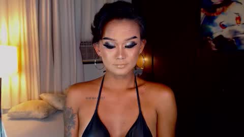 AdriannaFowks online show from May 4, 2026, 4:25 pm