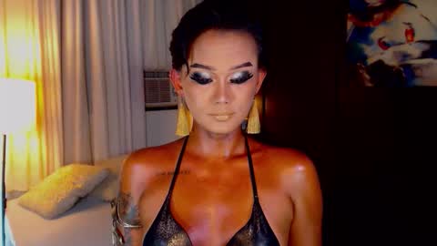 Snapshot of lustfulltrans chatting on May 12, 2026, 3:36 am AdriannaFowks online show from May 12, 2026, 3:36 am