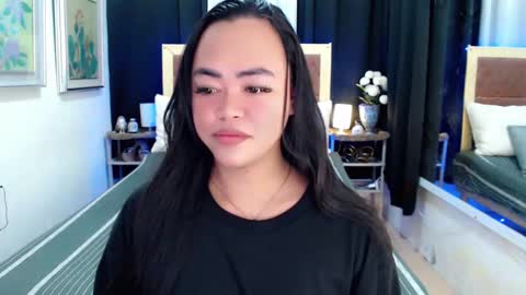 Trina online show from January 20, 2025, 4:10 am