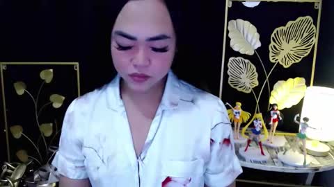 Snapshot of lustfuloffendertrina chatting on March 30, 2026, 11:44 am Trina online show from March 30, 2026, 11:44 am