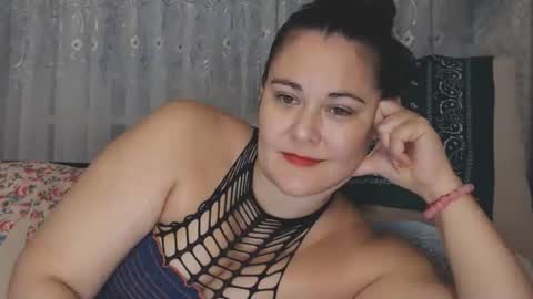 Snapshot of lustifulm chatting on September 22, 2025, 10:45 pm lustifulm online show from September 22, 2025, 10:45 pm