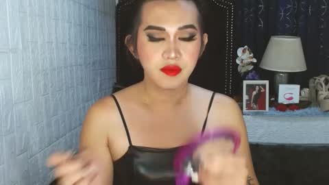 Snapshot of lustress_katalina69 chatting on February 24, 2025, 1:35 am lustress_katalina69 online show from February 24, 2025, 1:35 am