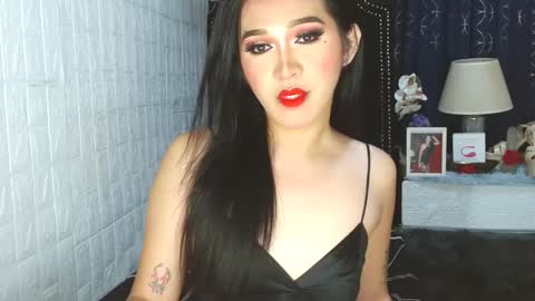 Snapshot of lustress_katalina69 chatting on March 9, 2025, 1:35 am lustress_katalina69 online show from March 9, 2025, 1:35 am