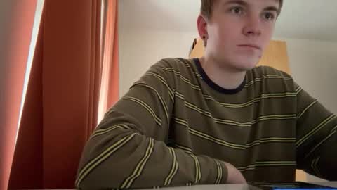 Nik online show from October 27, 2025, 11:03 am