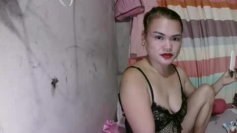 Flora Mae online show from October 26, 2025, 8:09 am