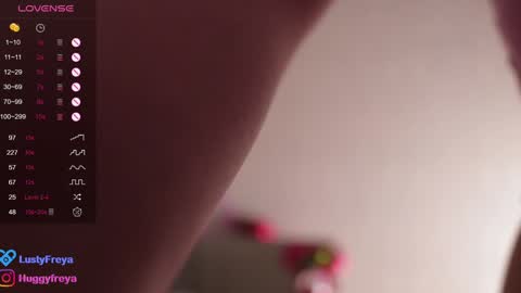 Freya    online show from January 10, 2025, 11:43 am