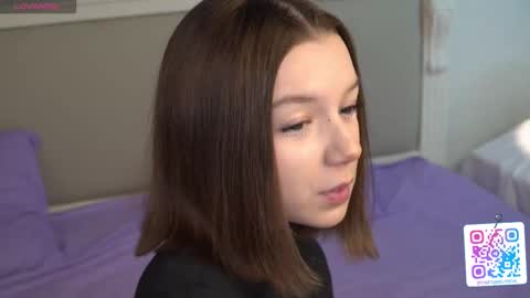 Chloe online show from February 28, 2025, 4:21 am