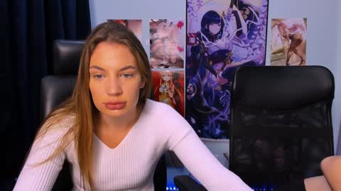 lusy_puff online show from December 10, 2024, 12:49 pm