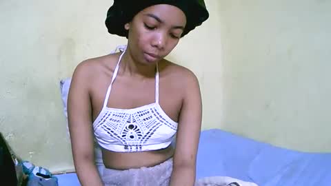 lutchia online show from September 14, 2025, 12:26 pm