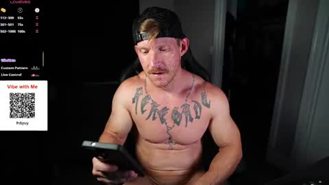 Snapshot of luther_daddy chatting on June 11, 2026, 2:22 am luther_daddy online show from June 11, 2026, 2:22 am