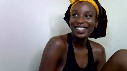 lutino_lovebirds online show from July 11, 2026, 5:59 pm